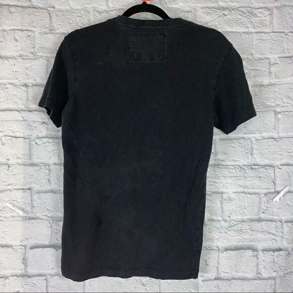Aeropostale short sleeve crewneck top w/distressed letters black size XS Men - Picture 3 of 3